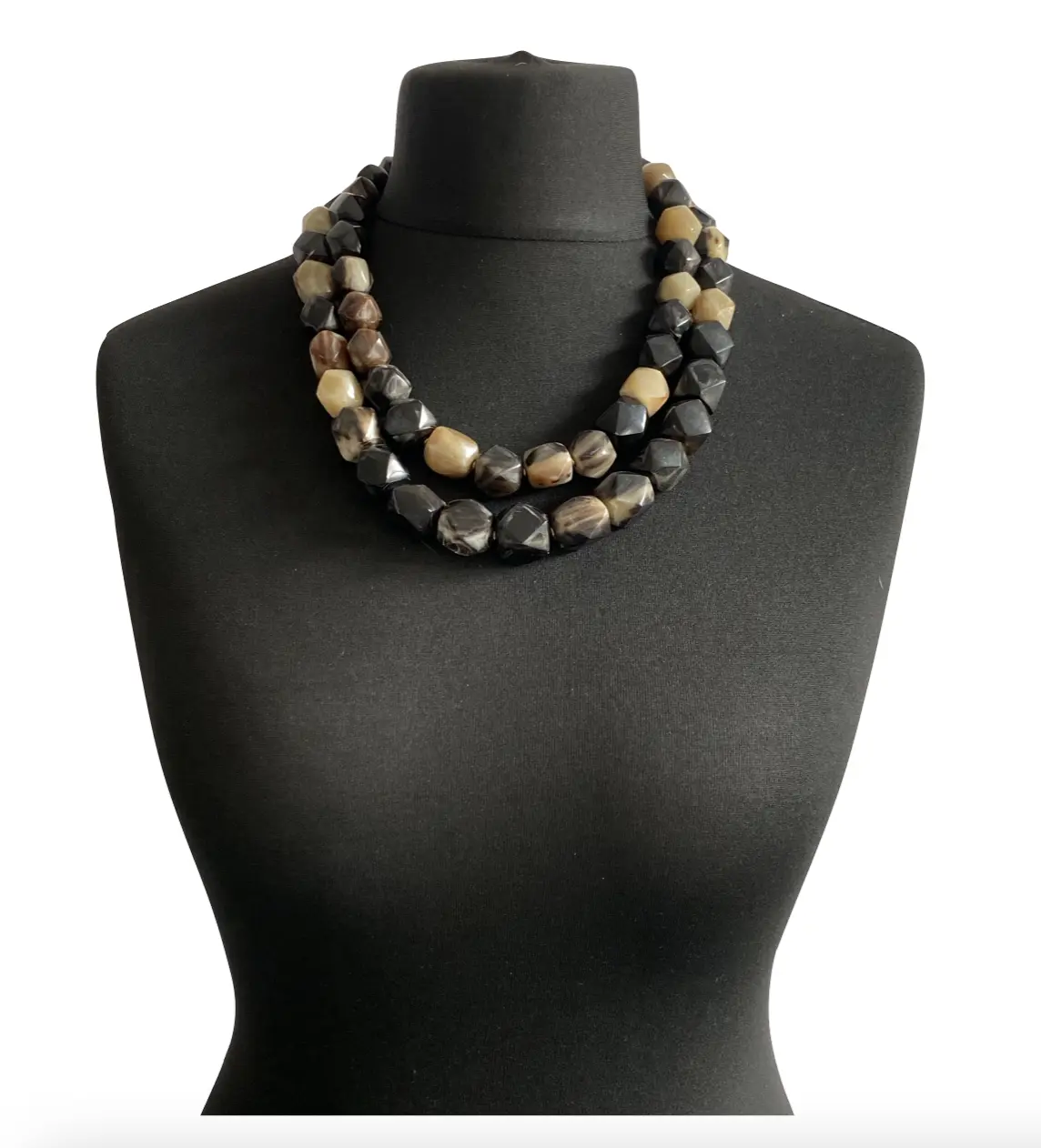 MRV22 - Shiny Equestrian Bead Necklace